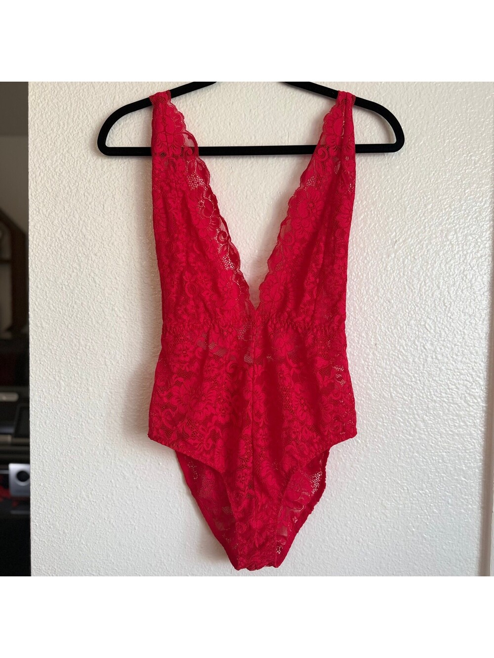 Free People We Are HAH Comin’ In HAHt Red Lace Teddy Bodysuit L NWT